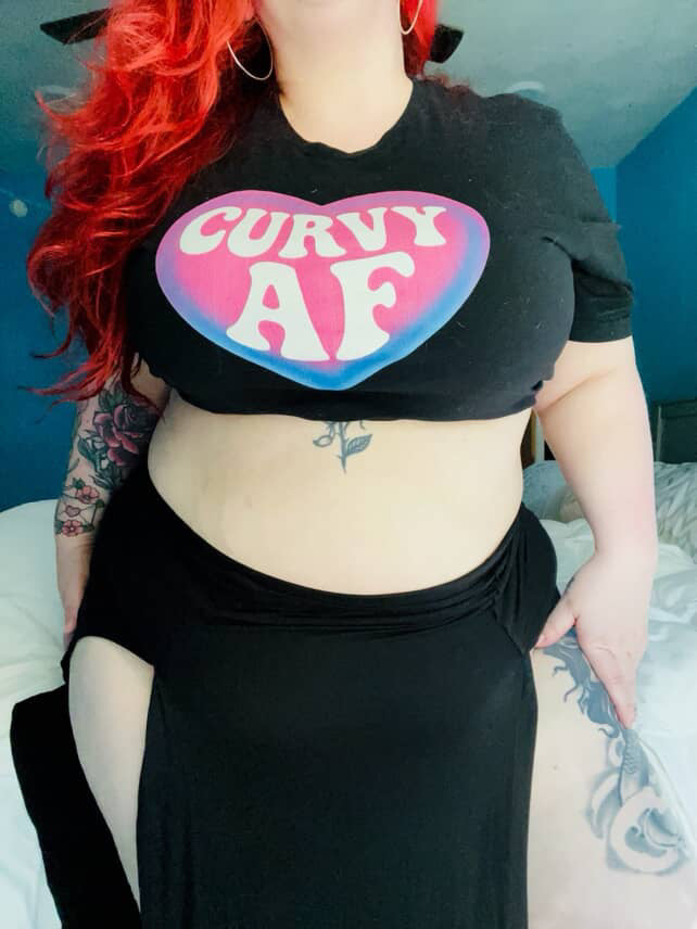 Curvy AF T-Shirt – Bold Plus Size Pride Tee | Body Positive Apparel for Fat Babes & Curve Lovers | Size Inclusive Tee to 5XL